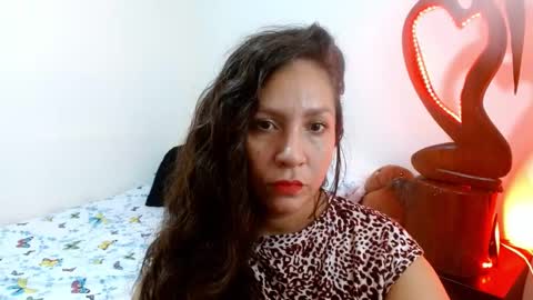  Naih Reyes online show from December 26, 2:33 am