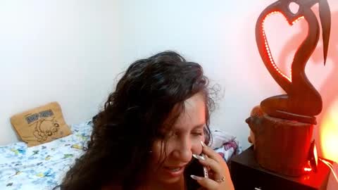  Naih Reyes online show from December 13, 1:04 am