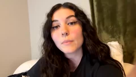 Goddess Raven online show from December 15, 3:56 am