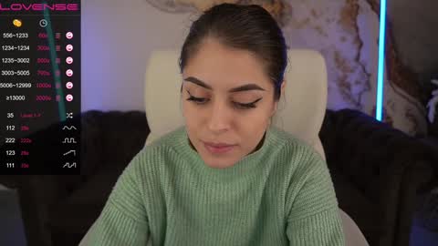 GoldBabyS online show from December 8, 1:36 pm