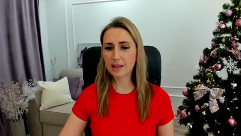 Olivia online show from January 9, 12:30 pm