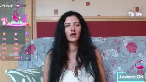 Snapshot of goldgirl89763 chatting on September 20, 9:29 am goldgirl89763 online show from September 20, 9:29 am