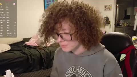 Snapshot of gomoreup chatting on March 9, 3:01 am gomoreup online show from March 9, 3:01 am