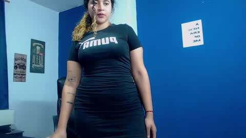 Goodgirlxxxl online show from March 3, 1:00 am