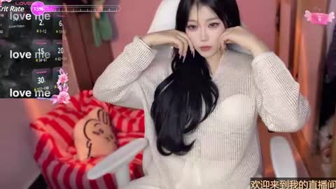 Snapshot of gorgeous_girl33 chatting on January 11, 11:46 pm gorgeous girl33 online show from January 11, 11:46 pm
