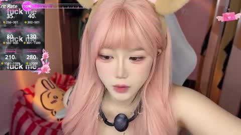 Snapshot of gorgeous_girl33 chatting on January 4, 8:27 pm gorgeous girl33 online show from January 4, 8:27 pm