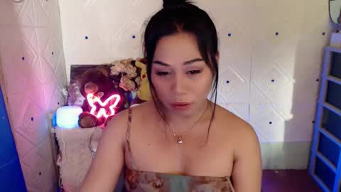 Snapshot of gorgeous_rica chatting on February 16, 3:59 pm Rica online show from February 16, 3:59 pm