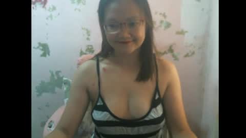 gorgeousmama online show from July 10, 1:06 am
