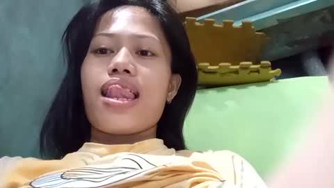 GorgeousPinay babe online show from October 7, 12:15 am