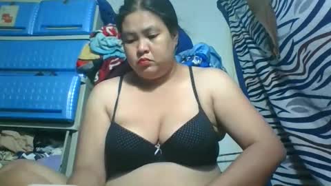 gorgeousselenaxx online show from January 19, 1:57 am