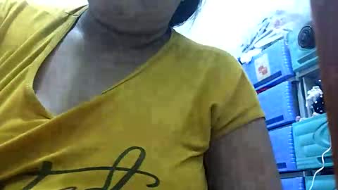 gorgeousselenaxx online show from December 22, 6:49 am