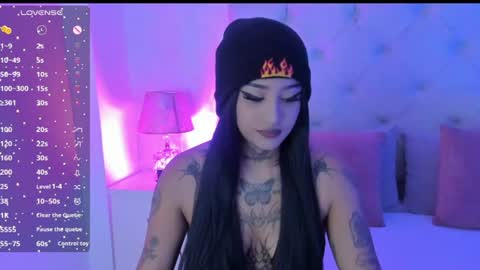 goth_tasha online show from June 30, 12:04 pm