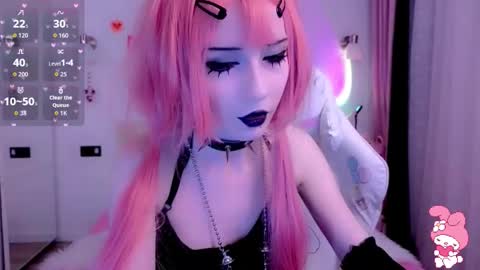 Snapshot of gothiclali chatting on September 19, 10:53 pm gothiclali online show from September 19, 10:53 pm
