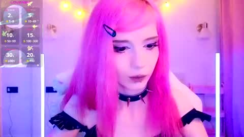 gothiclali online show from June 16, 1:28 am