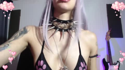        online show from December 7, 7:38 am