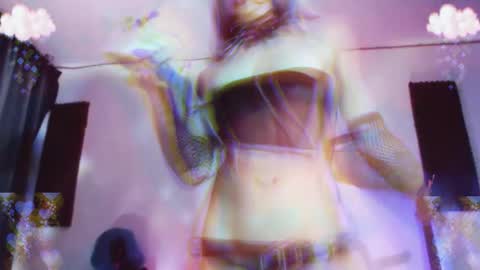 Snapshot of gothicute chatting on November 2, 7:56 am online show from November 2, 7:56 am