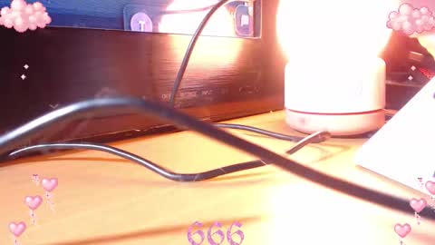 Snapshot of gothicute chatting on October 31, 6:50 am online show from October 31, 6:50 am