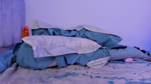 Laia  online show from October 4, 2:17 am