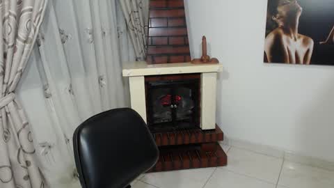 Snapshot of grace_mature_milf chatting on September 30, 10:21 am grace_mature_milf online show from September 30, 10:21 am