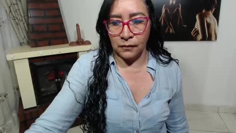 Snapshot of grace_mature_milf chatting on September 27, 11:39 am grace_mature_milf online show from September 27, 11:39 am