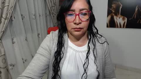 Snapshot of grace_mature_milf chatting on September 29, 10:09 am grace_mature_milf online show from September 29, 10:09 am