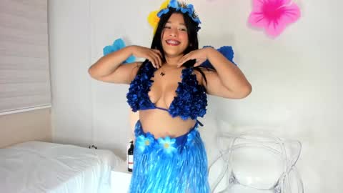 GRACE KIROZ online show from January 27, 2:53 am