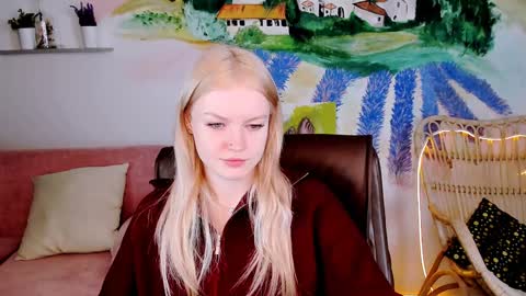 Snapshot of graceglamour chatting on January 18, 5:20 am Grace Glamour online show from January 18, 5:20 am