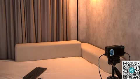 grace online show from April 29, 4:53 pm