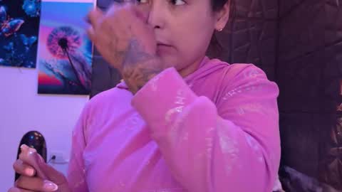 Snapshot of graceymilf999 chatting on October 28, 11:38 am Gracey Milf online show from October 28, 11:38 am