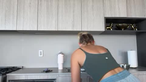 Gracie Mae online show from October 6, 5:40 pm