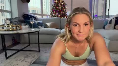 Gracie Mae online show from January 24, 9:37 pm