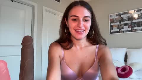 Gracie Smith online show from September 8, 10:20 pm