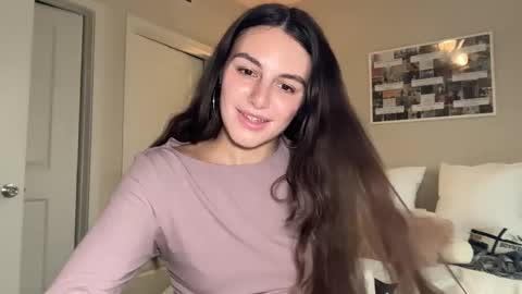 Gracie Smith online show from April 4, 10:08 pm