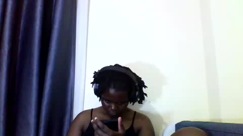 Snapshot of grannylover_ chatting on September 22, 6:50 pm grannylover_ online show from September 22, 6:50 pm