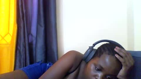 Snapshot of grannylover_ chatting on October 24, 10:33 am grannylover_ online show from October 24, 10:33 am