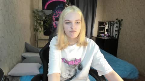 Snapshot of green_tea666 chatting on December 30, 1:26 am Lilith online show from December 30, 1:26 am