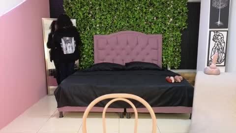 Vanessa online show from March 2, 11:09 am