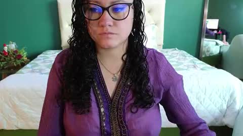 Vanessa online show from December 14, 12:01 pm