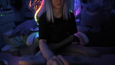 GreenEyedLovexo online show from February 4, 5:53 am