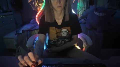 GreenEyedLovexo online show from December 28, 5:55 am