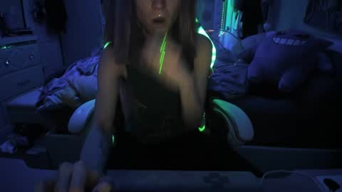 GreenEyedLovexo online show from January 13, 1:49 pm