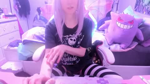 GreenEyedLovexo online show from February 14, 5:03 pm