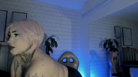 Snapshot of greennbella chatting on October 27, 7:08 pm   online show from October 27, 7:08 pm