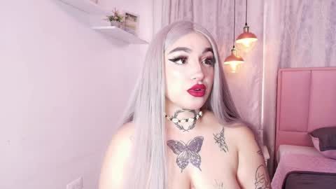   online show from January 11, 7:05 pm