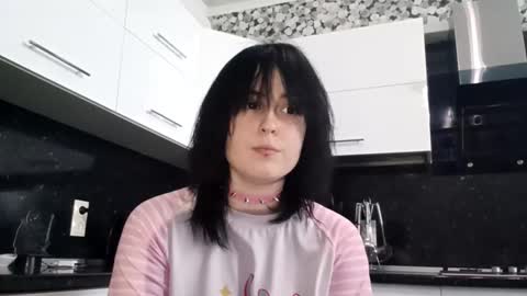 Lilu online show from March 13, 6:47 am