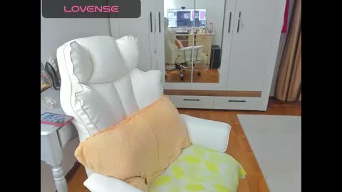 GretaMilf online show from February 5, 7:07 am