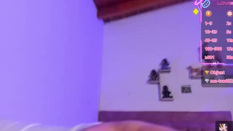 Hello Im Julieta Im 25 years old welcome to my room have fun and be happy. online show from October 19, 8:49 am