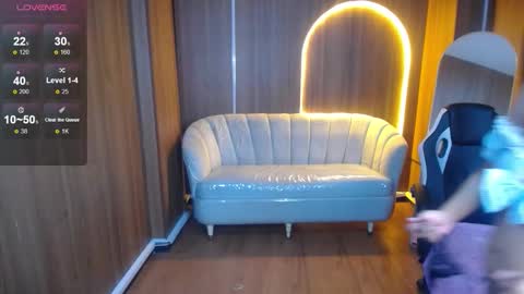 gumball_b online show from November 29, 1:04 pm