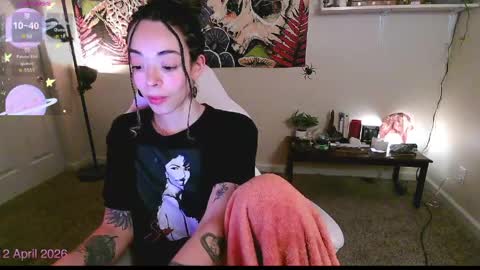 Kylie online show from April 13, 1:07 am