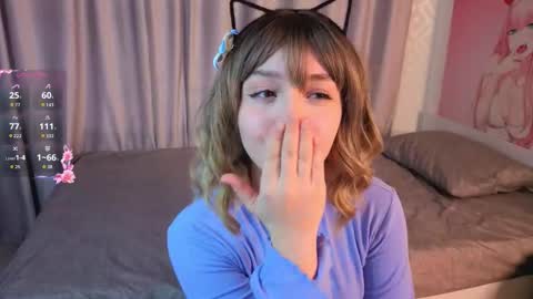 Snapshot of gwendolyndrews chatting on October 22, 1:54 am Lisa online show from October 22, 1:54 am